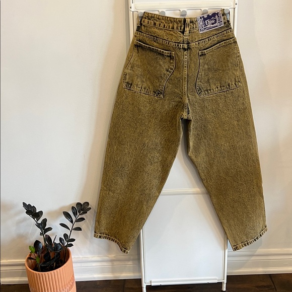 Dime Yellow Classic Baggy Jeans - Picture 2 of 10